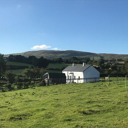 Mournes Family Cottage With Hot Tub Hilltown Екстер'єр фото