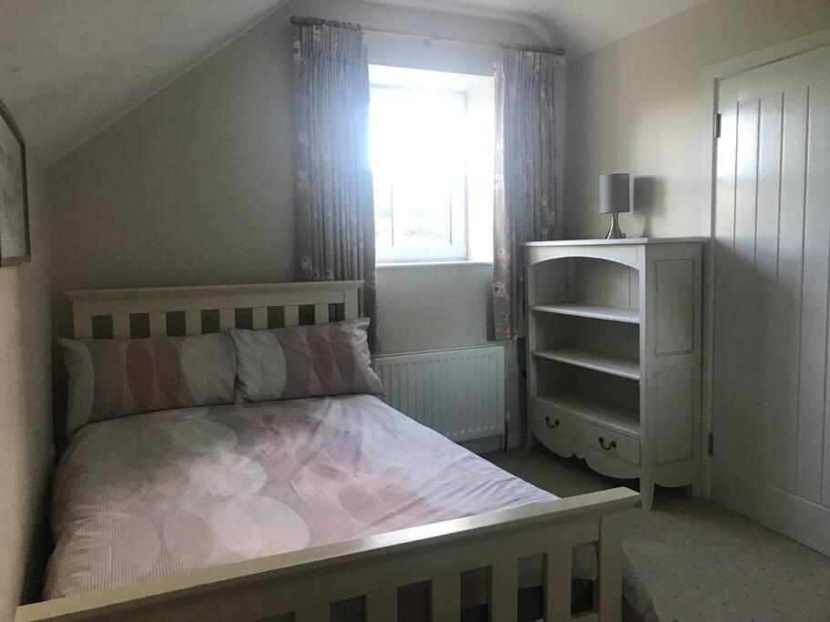 Mournes Family Cottage With Hot Tub Hilltown Екстер'єр фото