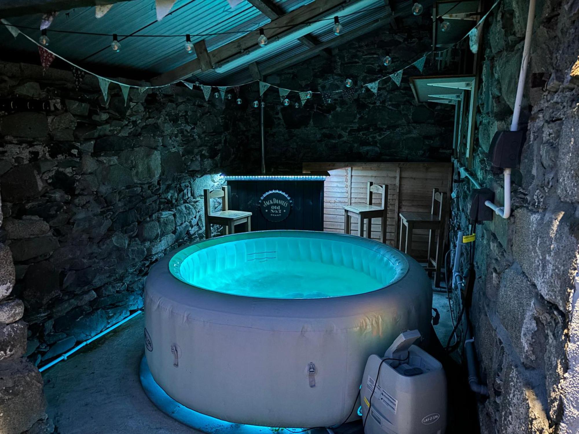 Mournes Family Cottage With Hot Tub Hilltown Екстер'єр фото
